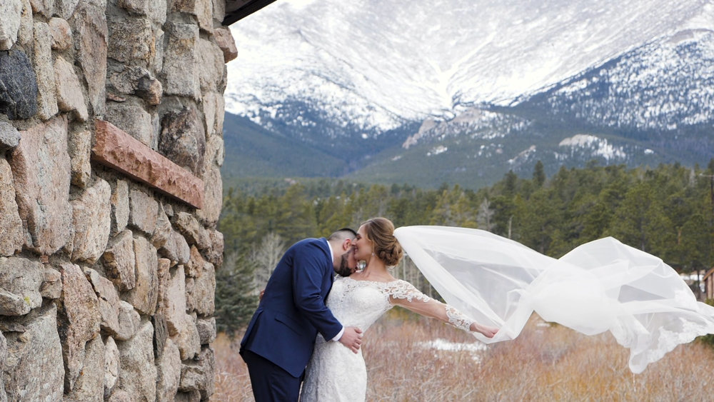 Lauren and Ricky Kissing.jpg