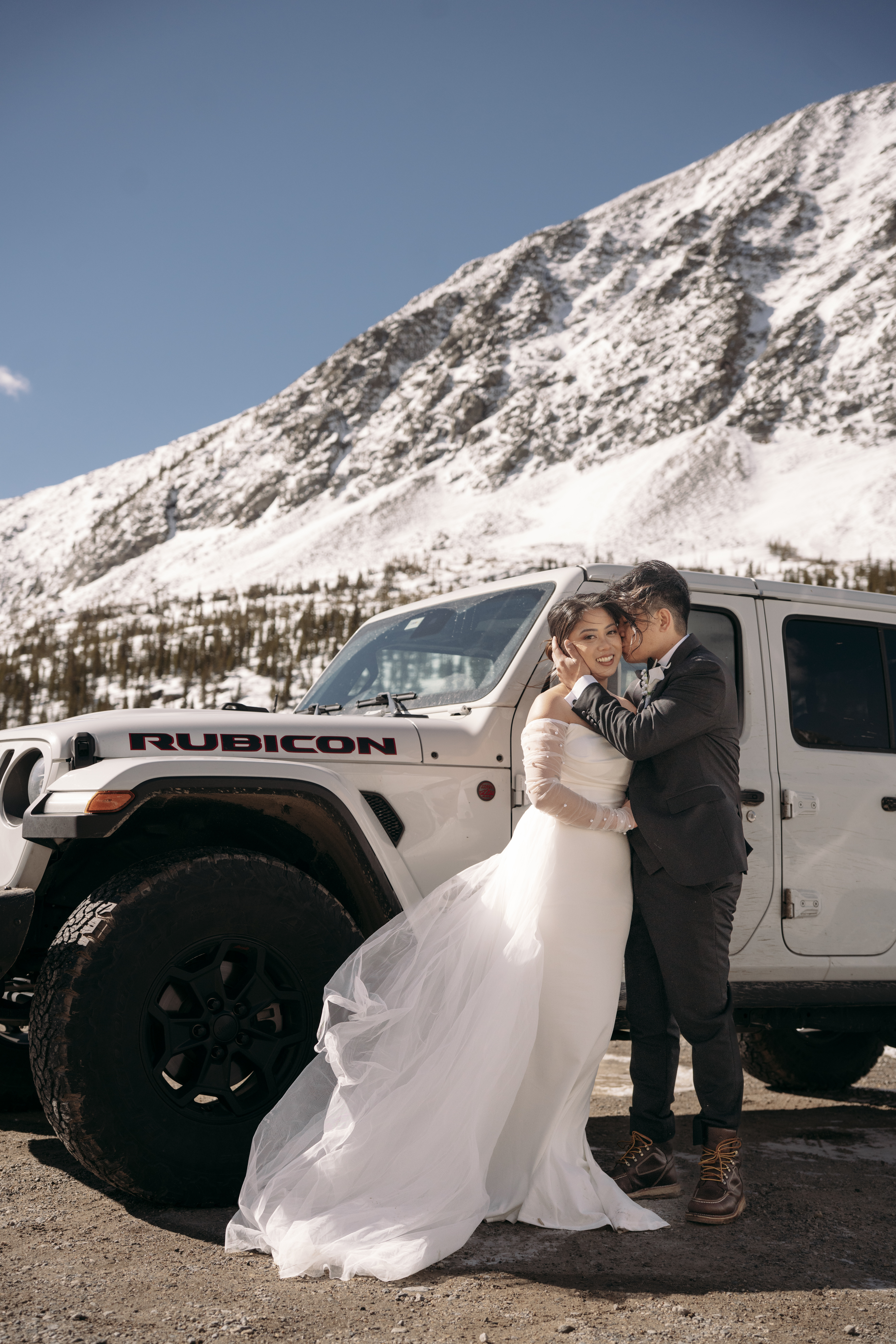 Jeeping Elopement Colorado